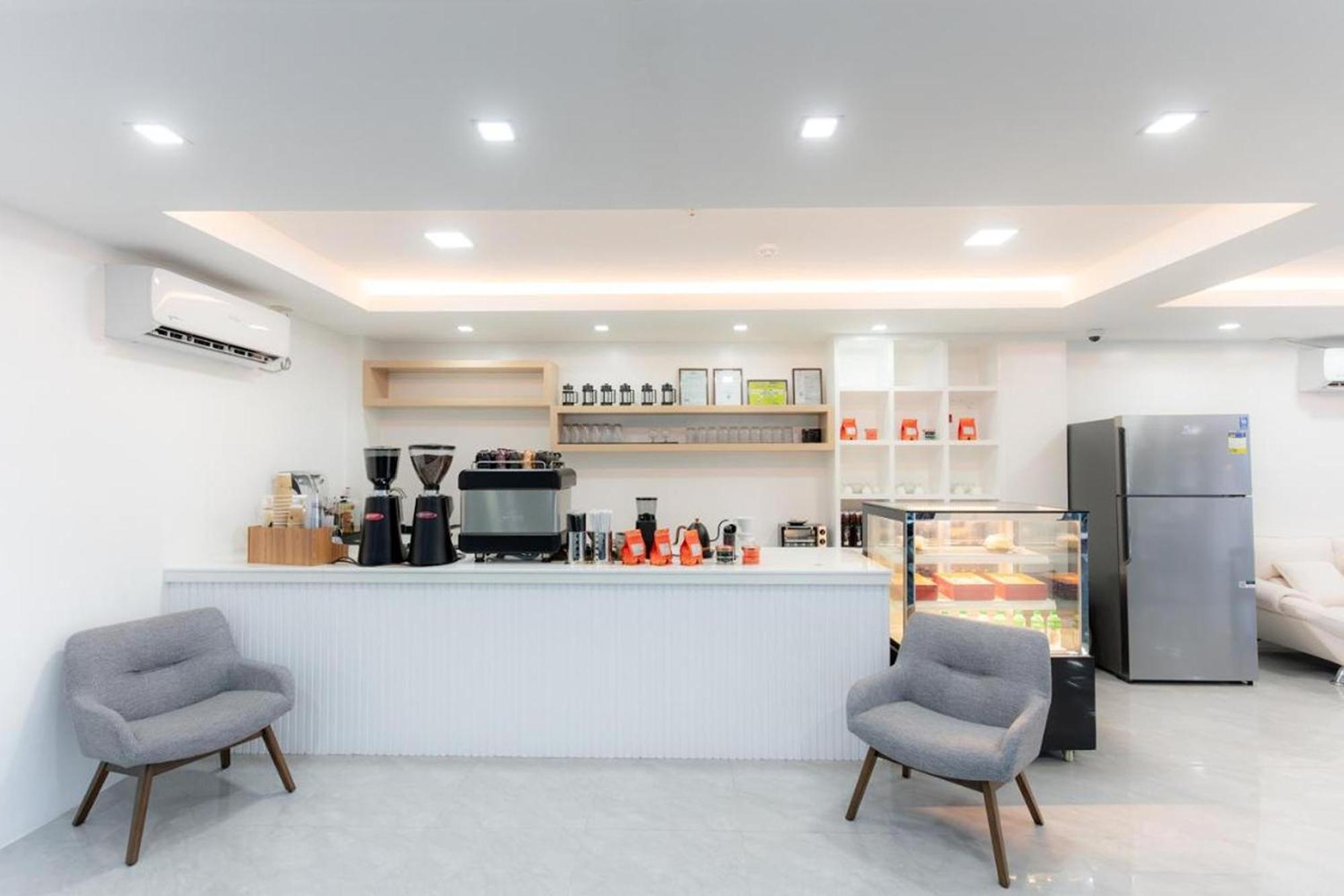 Le Dream Hotel Anomang Mayor Εξωτερικό φωτογραφία